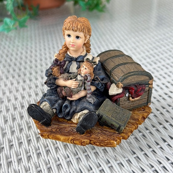 Yesterdays’ Child Lot of 3 figures - Picture 2 of 13